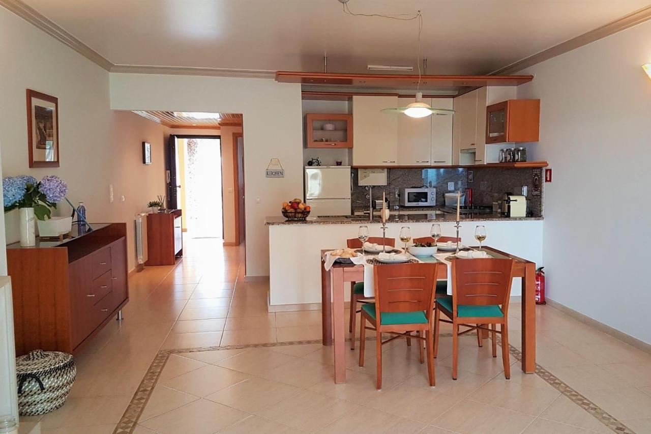 Lovelystay - Sea View Apartment With Pool & Garden Эрисейра Экстерьер фото